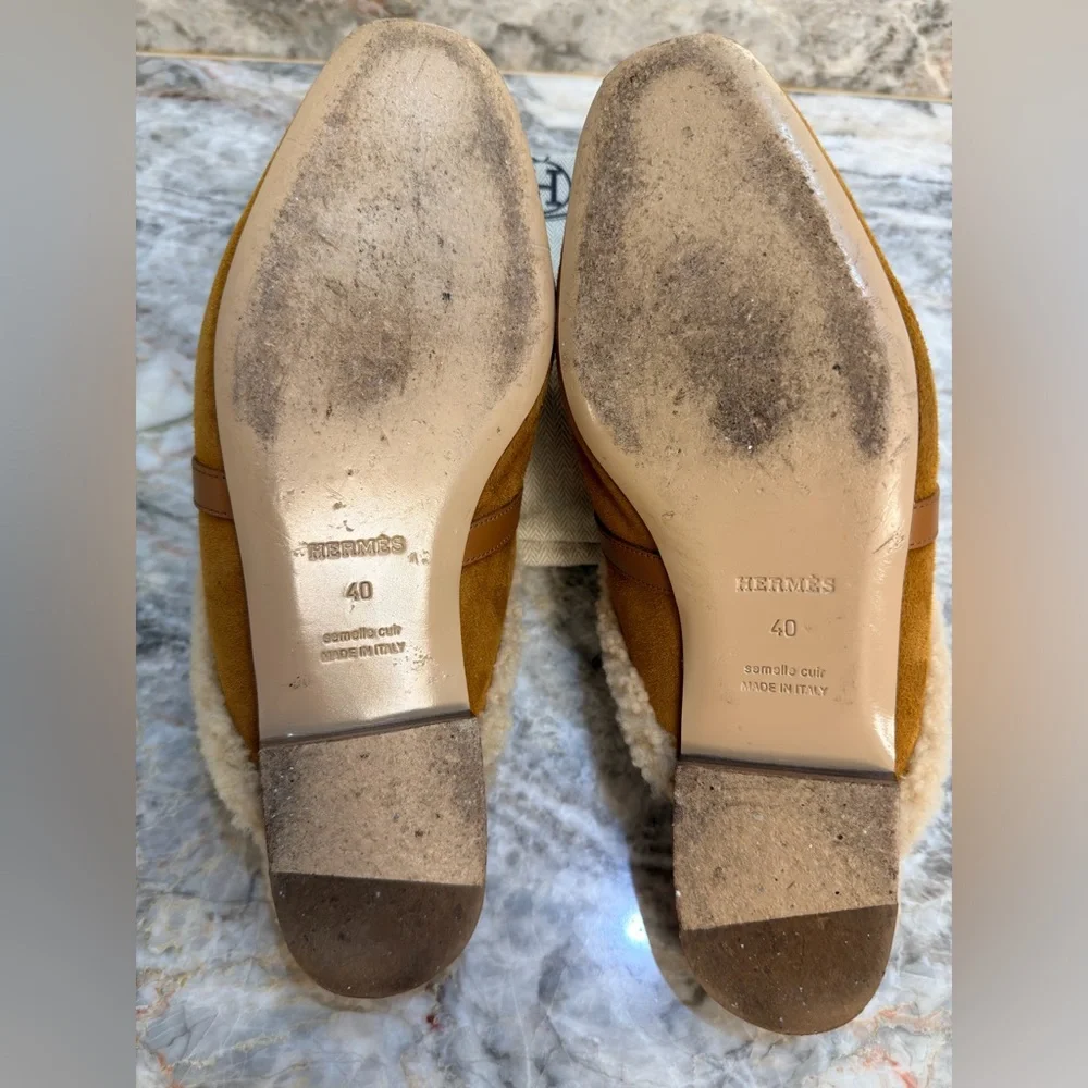 Hermes Oz Mules suede goatskin and shearling, gold color Size 40, US 9,5. Slides - Picture 8 of 13